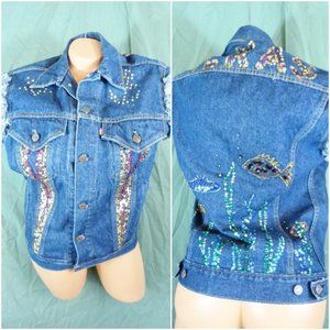 Levi 38 Large Trucker Denim Blue Jean Vest Bling